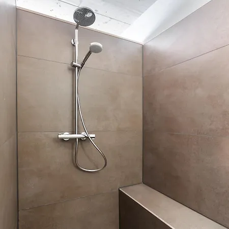 Am Stadtwald Apartment *